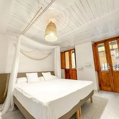 Kalma - At The Picturesque Via Stretta Holiday home *
