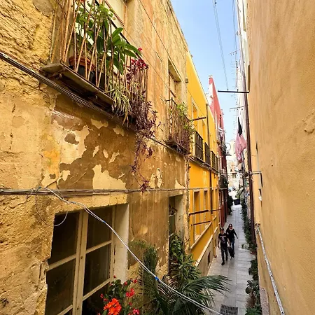 Kalma - At The Picturesque Via Stretta *